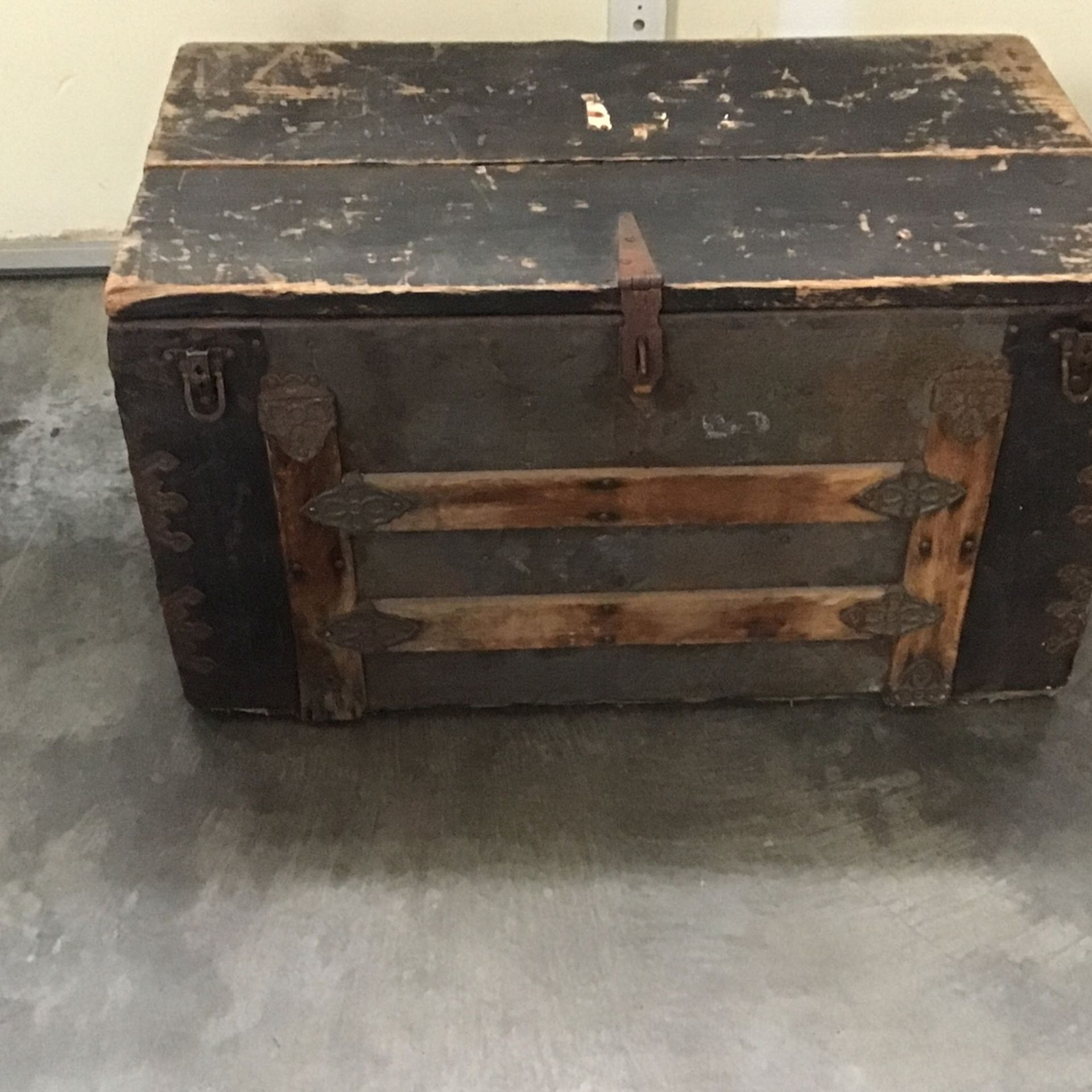 Old Wall Trunk