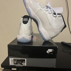 Jordan 11 legend blues