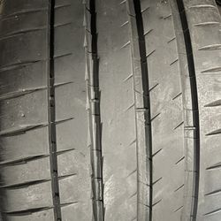 1 llantas 325/35ZR22 MICHELIN PILOT  SPORT 4S