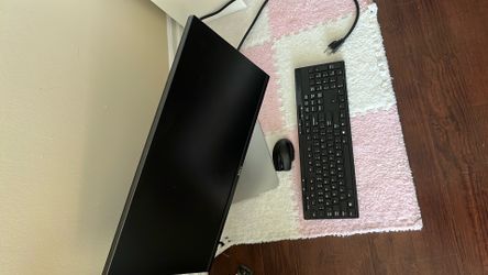 24 inch Dell monitor with Mouse and Keyboard