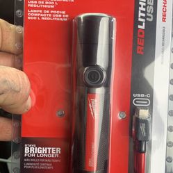 Milwaukee Red Lithium USB 3.0