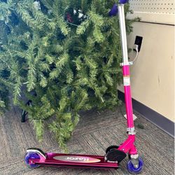 🛴✨ Foldable Lightshow Kick Scooter – Multi-Color LED Lights (New in Box) 🌈💡