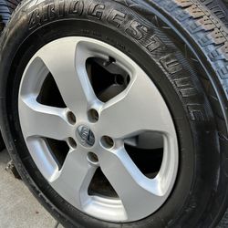 4- BRIDGESTONE ALENZA RADIAL H / L