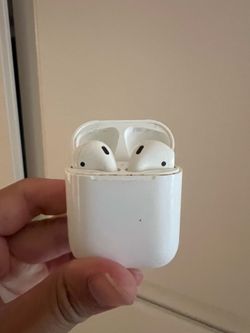AirPods