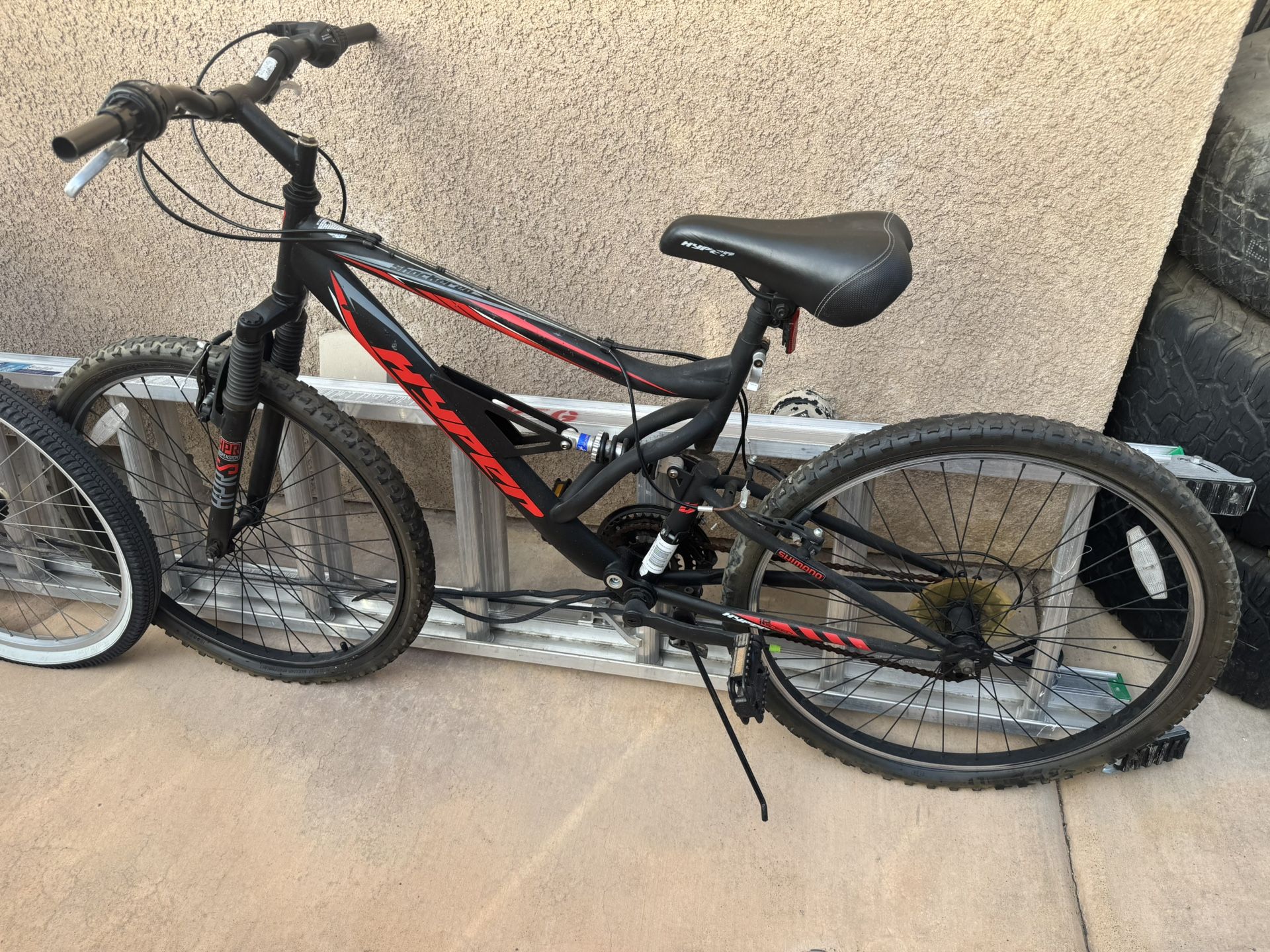 Hyper Bike Shocker (used) 