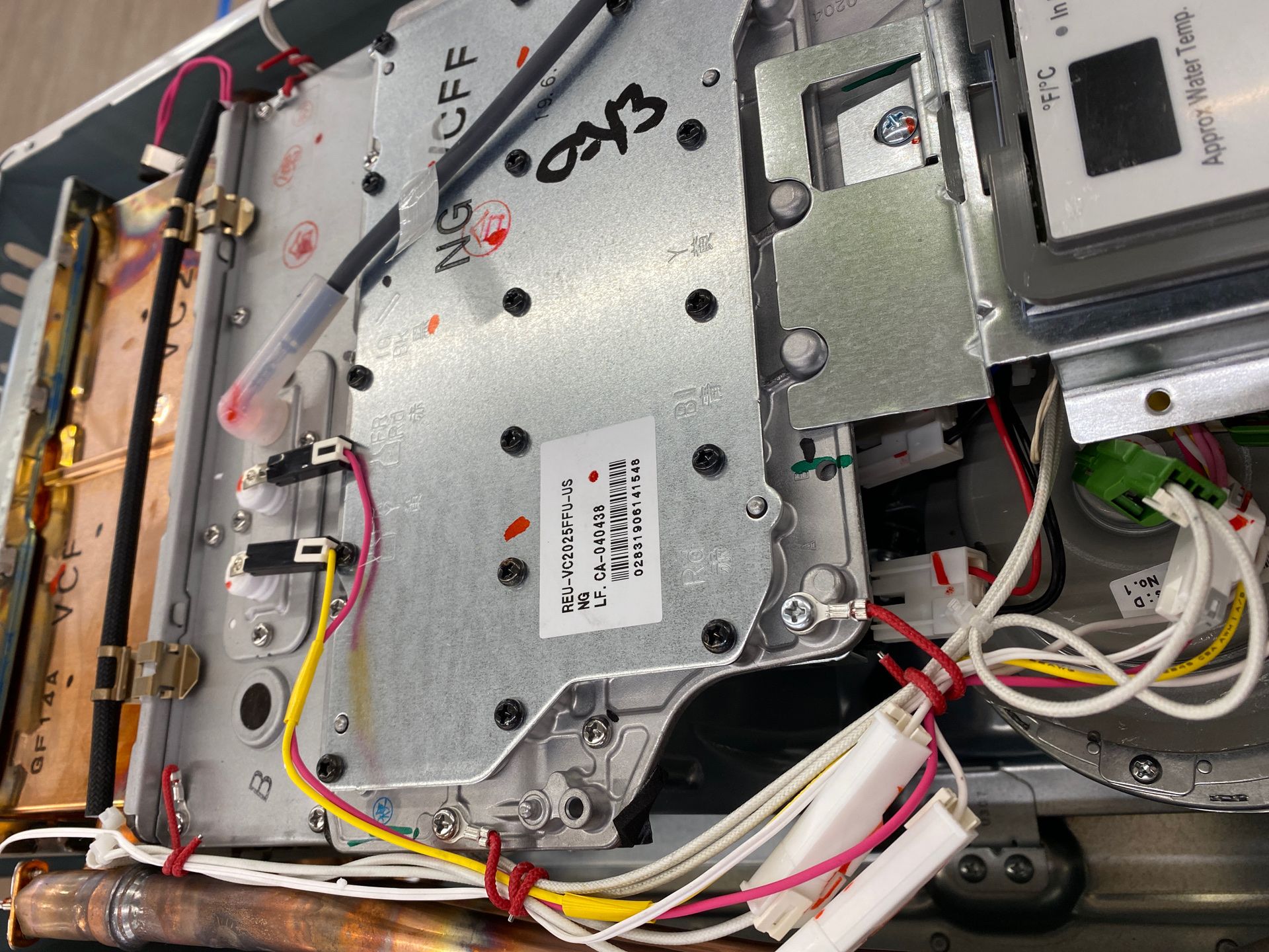 Direct Vent Tankless Water Heater RINNAI REU-VC2025W-US for Sale in Costa  Mesa, CA - OfferUp
