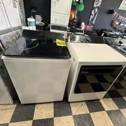 LG Washer And Dryer Set In White 🎃💀