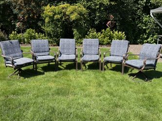 6 Patio Chairs