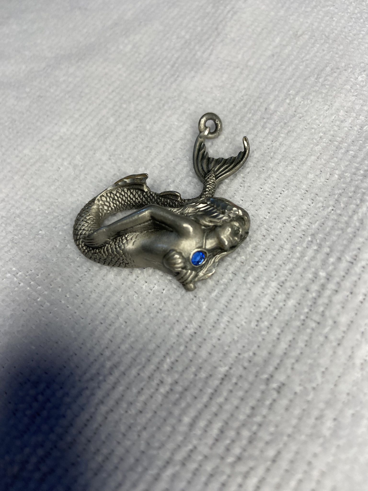Vintage Mermaid 🧜‍♀️ Pendant Pewter Material 