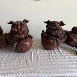 Gorgeous Vintage Chinese Foo Dogs Pair Large