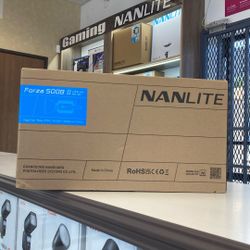 Nanlite  Forza 500BII LED Bi-color Spot light