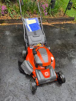 Husqvarna self propelled mower