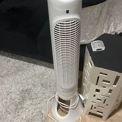 AC Like New With Remote Control I Got It At Target For 120 Works Great 👍