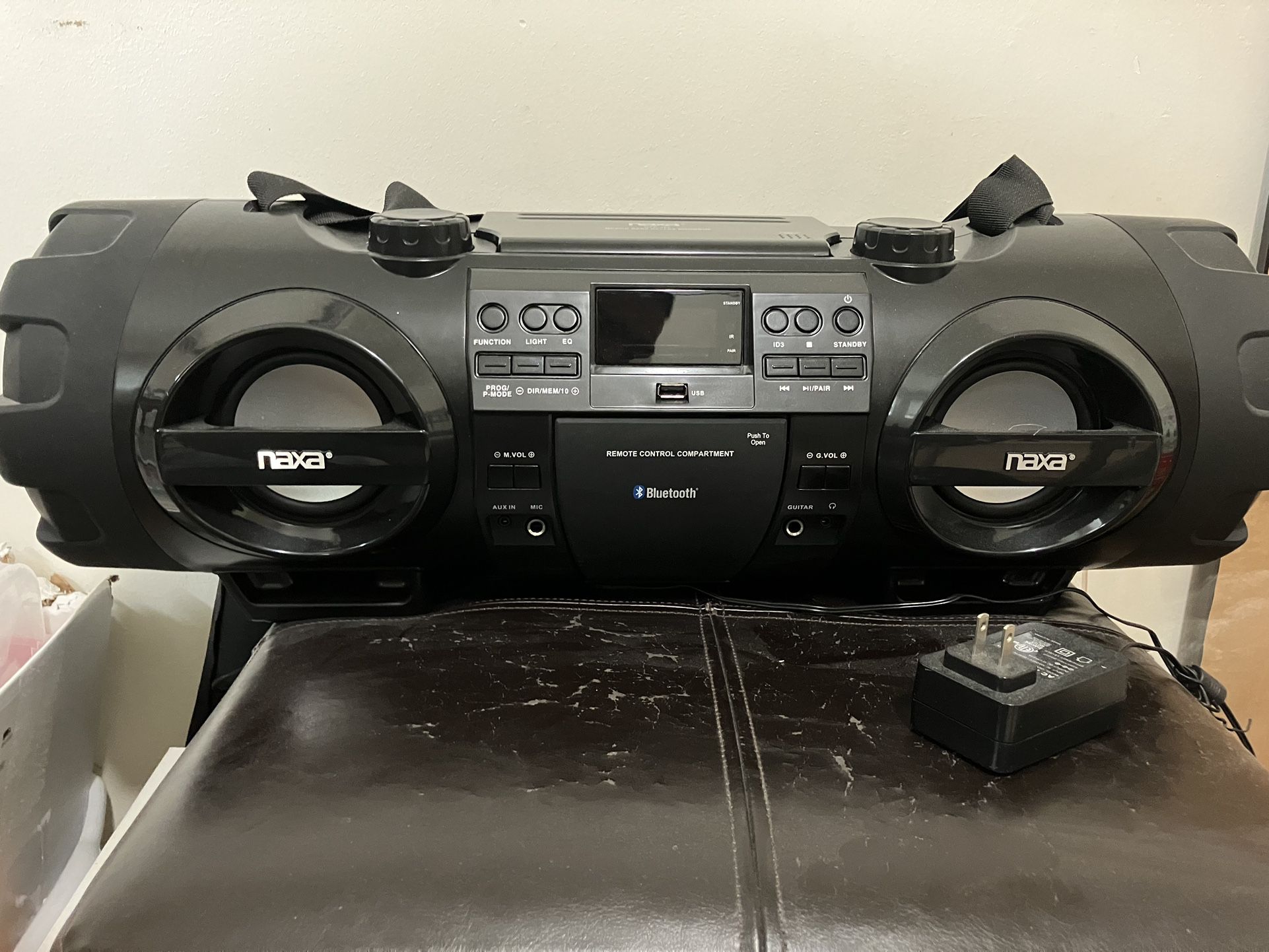 Radio Stereo: Brand Naxa, Bluetooth Stereo, 