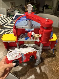 PAW Patrol Fire Rescue Command Center + Marshall Truck - Incomplete