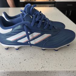 me quedan pequeños solo los use 2 veces están en buena calidad