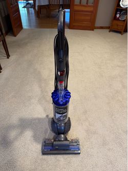 Dyson UP19 Vacuum Cleaner