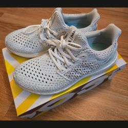 Parley x UltraBoost LTDJ 'Cloud White' - Mens Size 6 (Womens 7.5) 

