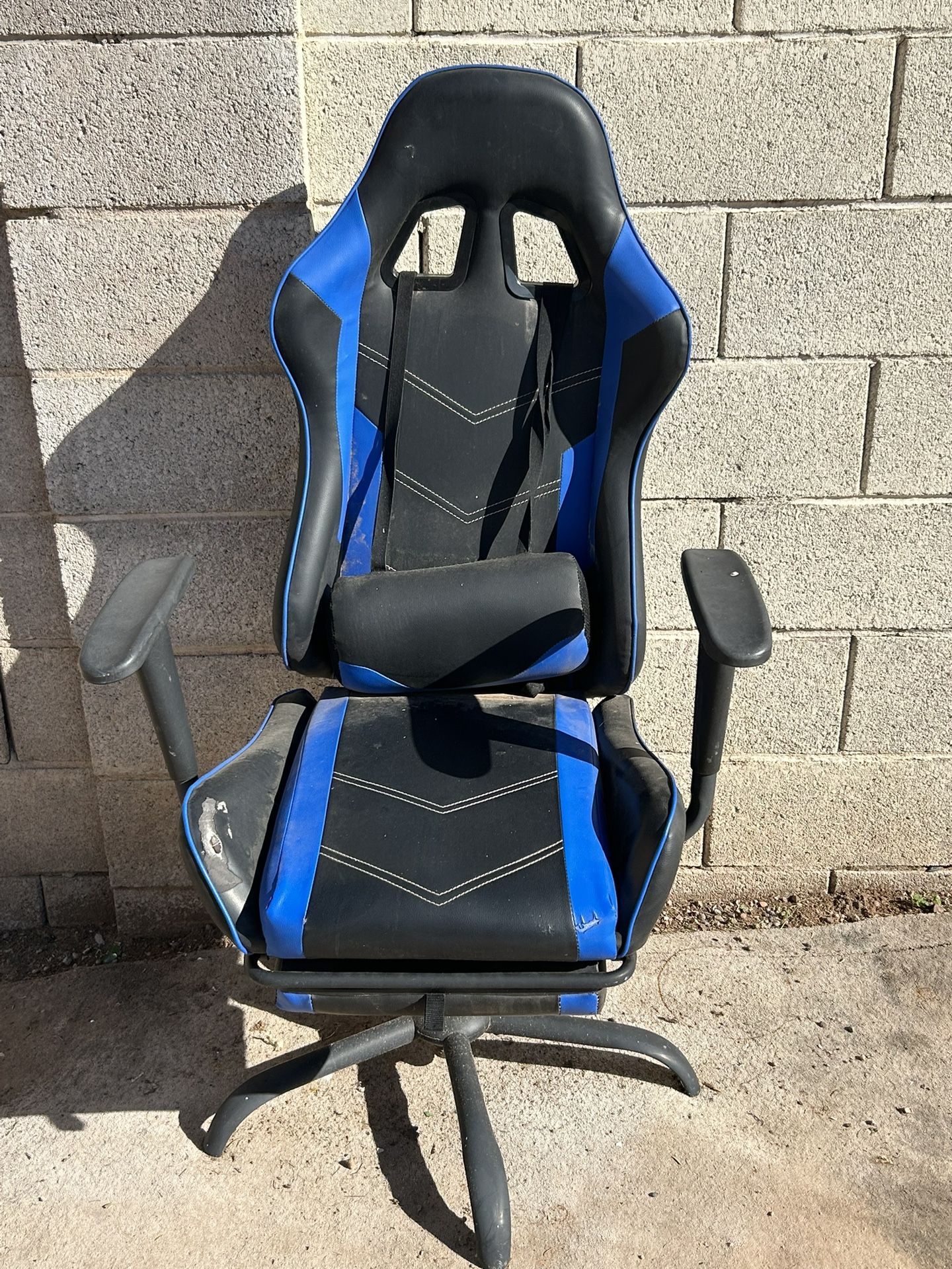 Used Gaming Chair