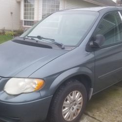 2006 Chrysler Town & Country