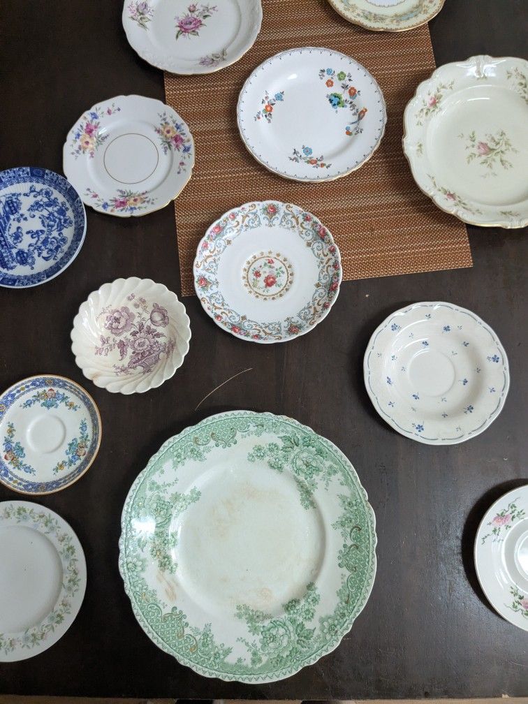 Antique ,antique crockery