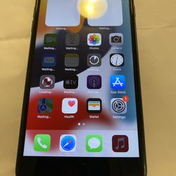 Iphone 7 Plus Fully Unlocked / Liberado Battery 74%