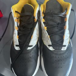 Nike Jordan Mens Shoes Size 8.5