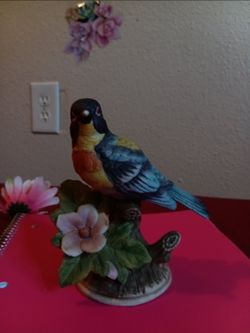 Antique collectible bird
