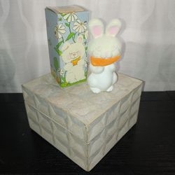 Avon Fuzzy Bunny Sweet Honesty Cologne