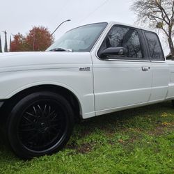 2003 Mazda B-Series Pickup