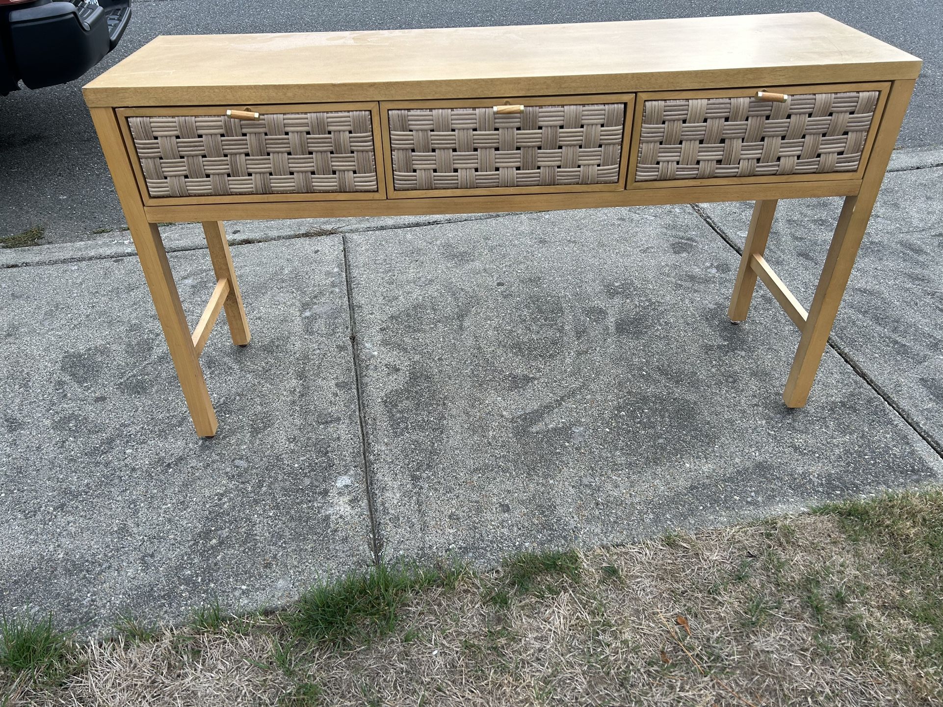 Beautiful Entry Table Or Sofa Table