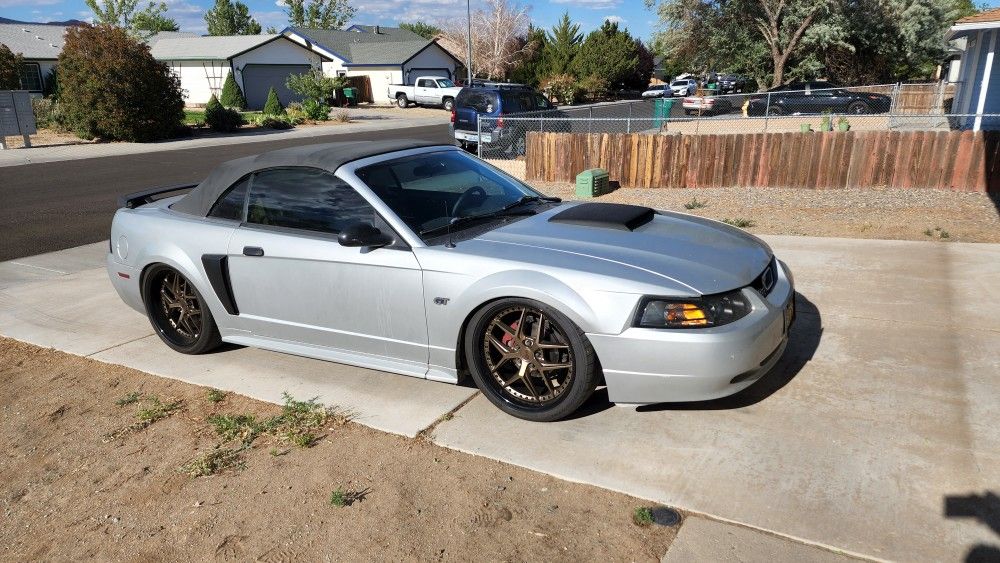 2002 Ford Mustang