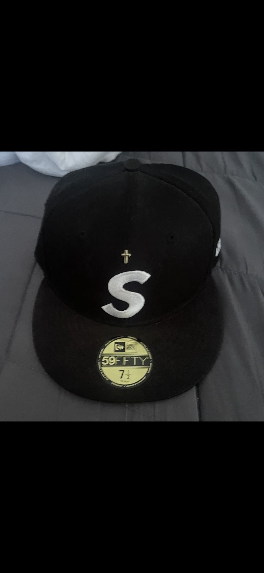 Supreme S Logo Gold Cross New Era Fitted 7 1/2