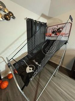 Double Shot Basketball Arcade Game
