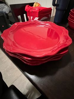 Princess House Pavillion Berry Red Plates
