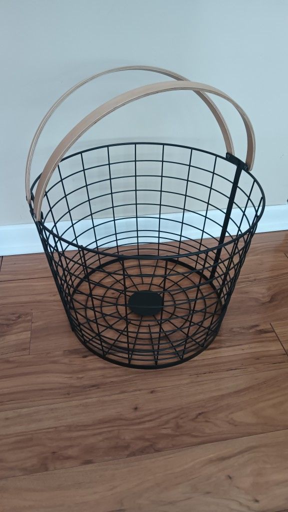 Round Black Wire With Natural Wood Handles Floor Organizer Basket