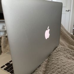 2015 MacBook Air Perfect Condition 