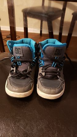 Boy shoes