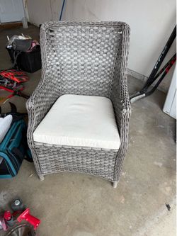 Free chair