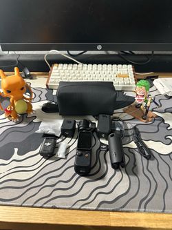 DJI Osmo Pocket 3 Creator Combo ( still have Warranty)