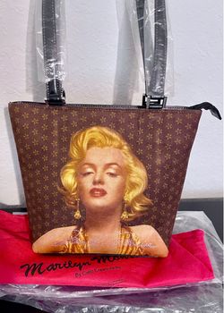Marilyn Monroe purse