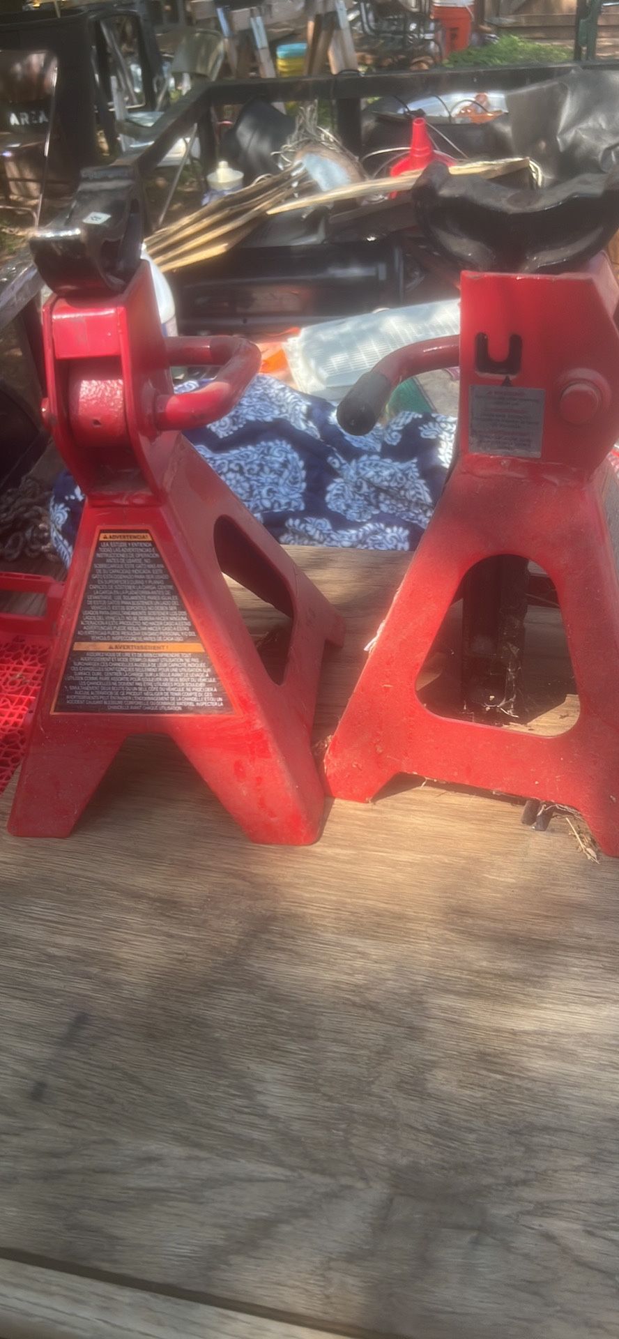Nice Set Of Jack Stands