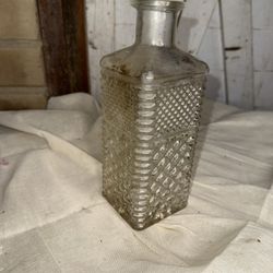 1970s Vintage Anchor Hocking Wexford square Glass Crystal decanter