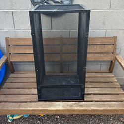 Screen Chameleon enclosure