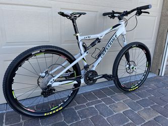 Tactiel gevoel George Eliot tuin Cannondale Lexi 120 LEFTY Full Suspension Mountain Bike Size Medium Frame  In Super Nice Condition for Sale in Las Vegas, NV - OfferUp