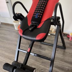 Inversion Table with VibroMassage and Heat