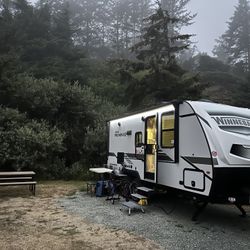 2022 Winnebago Micro  Minnie 2108DS - $18,995 - Great Condition!