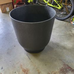 29x19 Plastic Planter