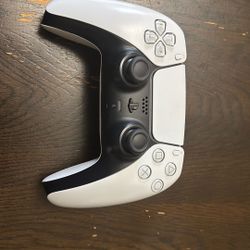 PS5 Controller