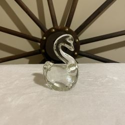 Glass Swan Paperweight